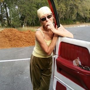 Meet your Posher, Marie